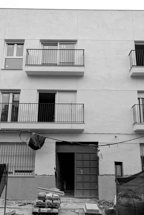 Fachada do edifício Nossa Senhora dos Dolores, Sevilha